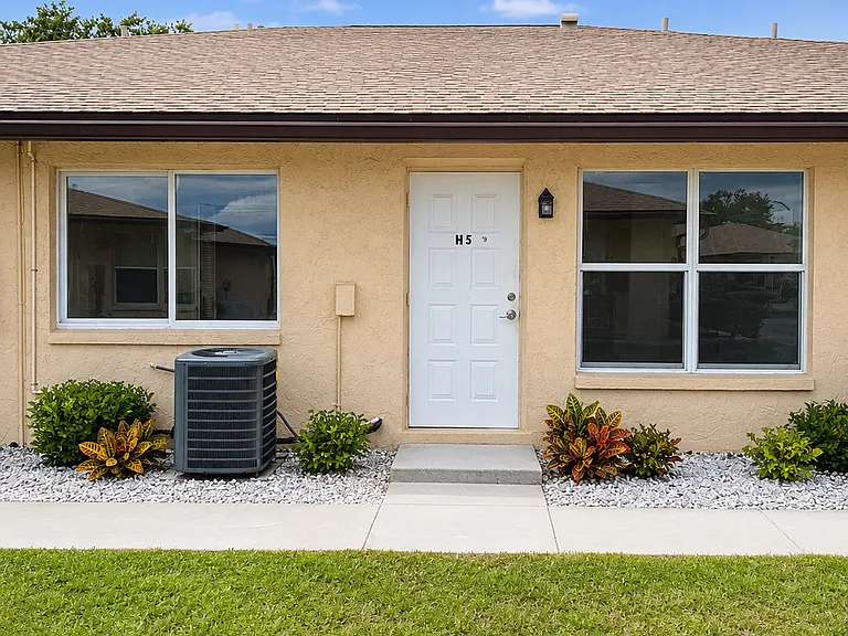 21150 Gertrude Ave #H5 — Photo 13