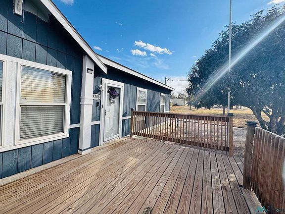 3rd image of 3308 Burgett St