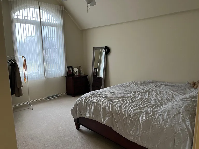 21160 Chancery Ct — Photo 43