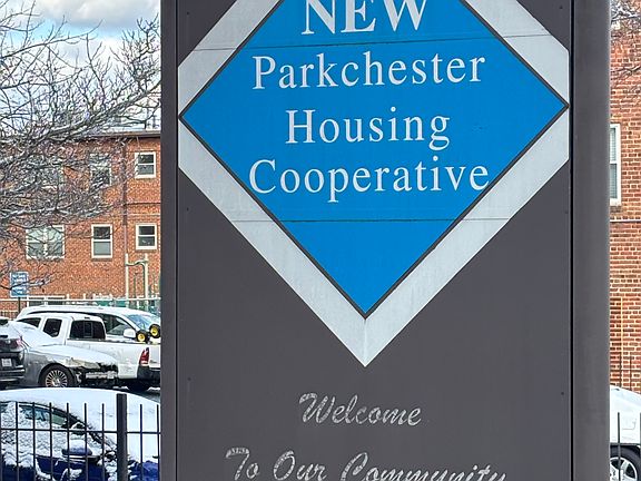 2nd image of 2665 Martin Luther King Jr Ave SE #203