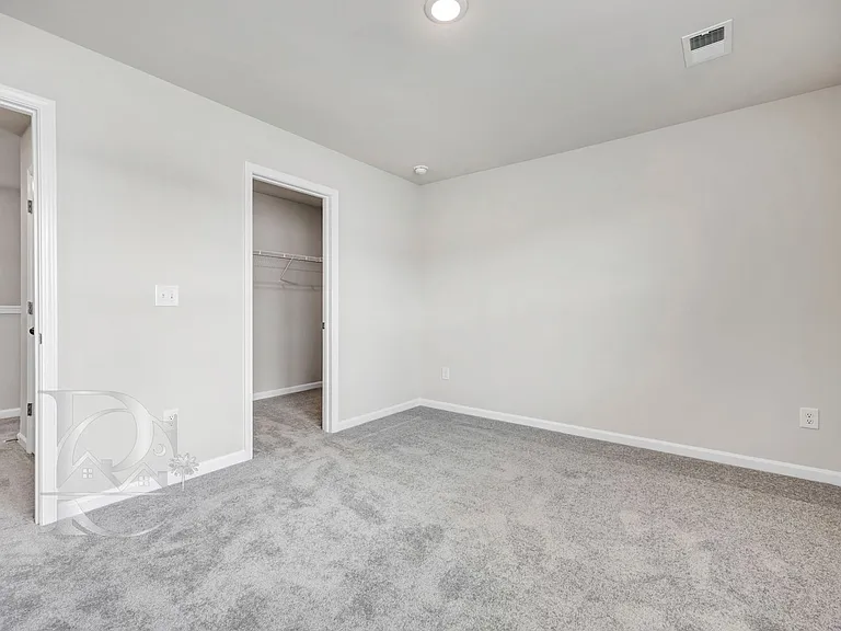 519 Marcus Way — Photo 25