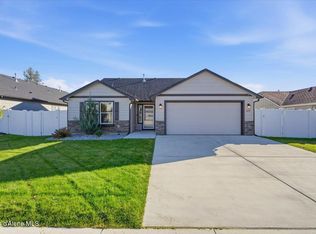16151 N Hadley Loop, Rathdrum, ID 83858