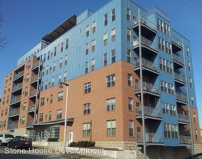 1st image of 1830 N Hubbard St APT 403