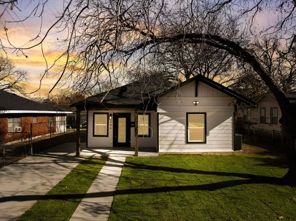 206 S Montreal Ave, Dallas, TX 75208