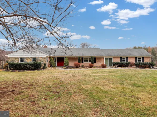 2100 Brighton Dam Rd, Brookeville, MD 20833