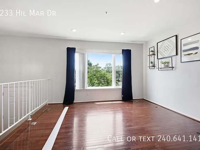 5233 Hil Mar Dr — Photo 9