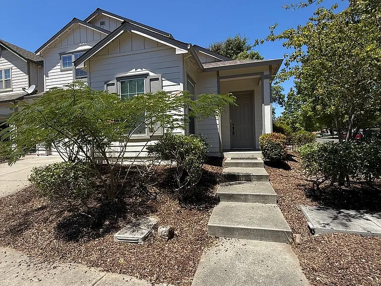 5081 Santa Rosa Creek Dr — Photo 2