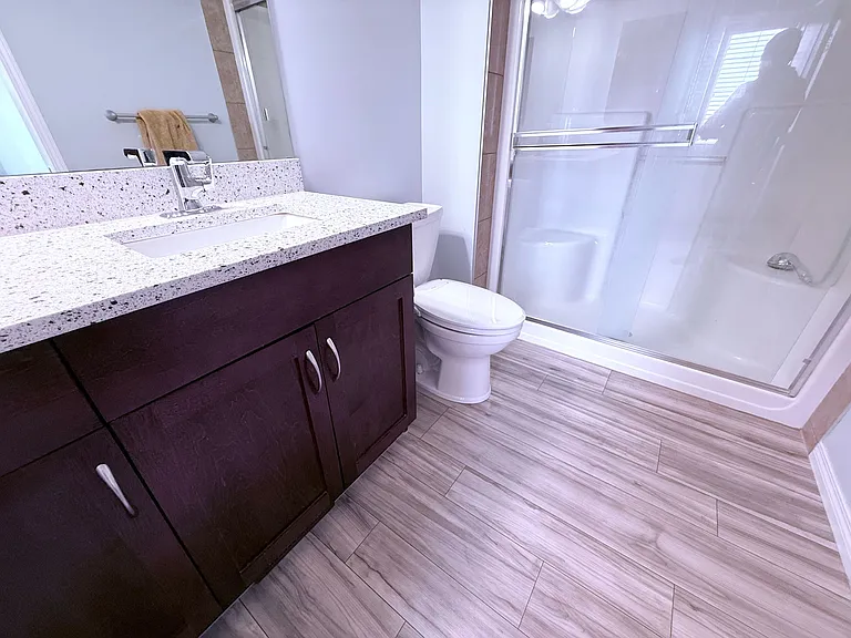 960 Taradale Dr NE — Photo 11