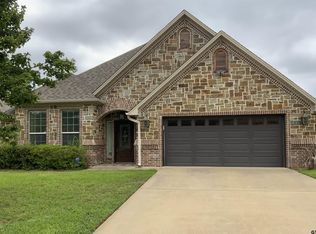 1557 Skidmore Ln, Tyler, TX 75703