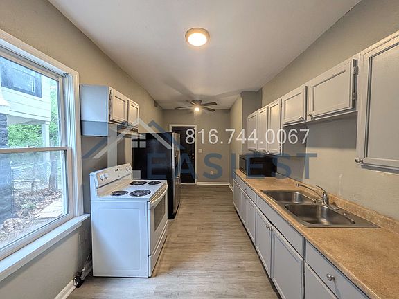 5th image of 4141 Forest Ave