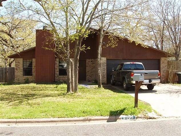 1st image of 2909 Adrienne Dr