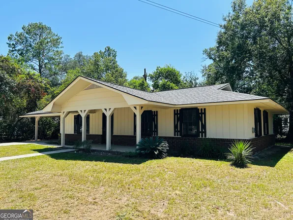 124 Alexander Ave, Reidsville, GA 30453