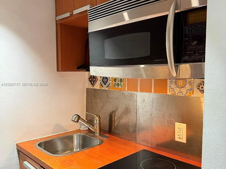 800 West Ave #342 — Photo 5