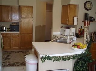 32 Ione Dr UNIT A, South Elgin, IL 60177