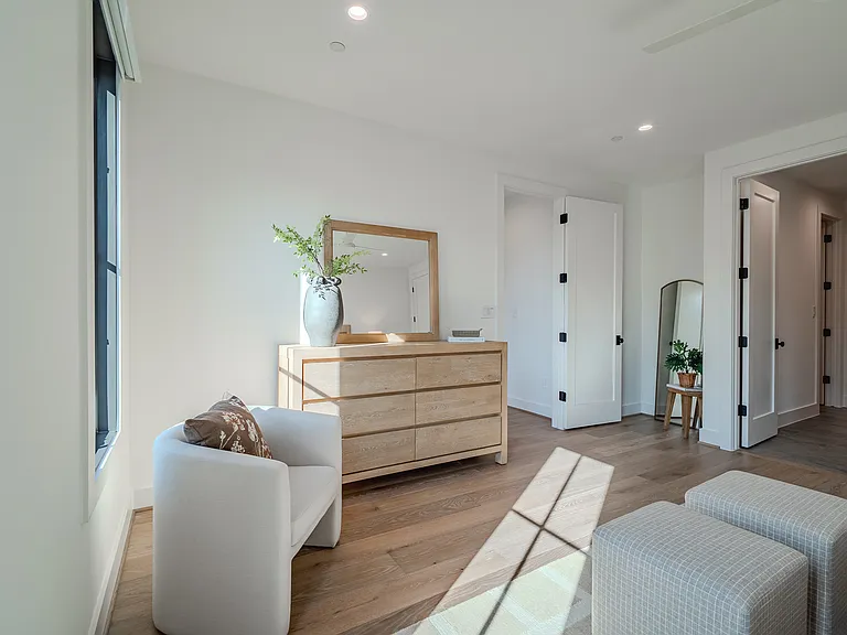4114 Emerson Ave #2 — Photo 36