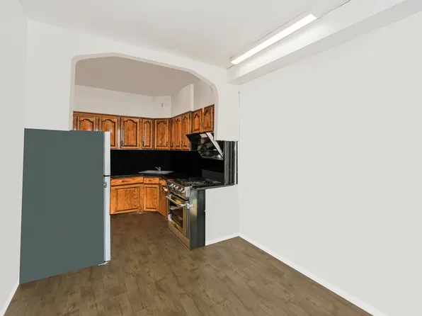 2265 78th Street image 2 of 29