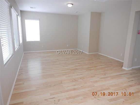 4th image of 6150 Glenborough St #0