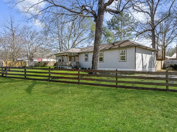 17354 Western Hill Dr, Conroe, TX 77302