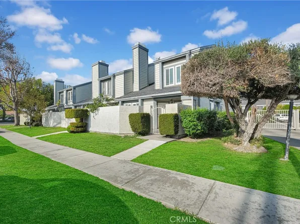 9007 Buckles St, Downey, CA 90241