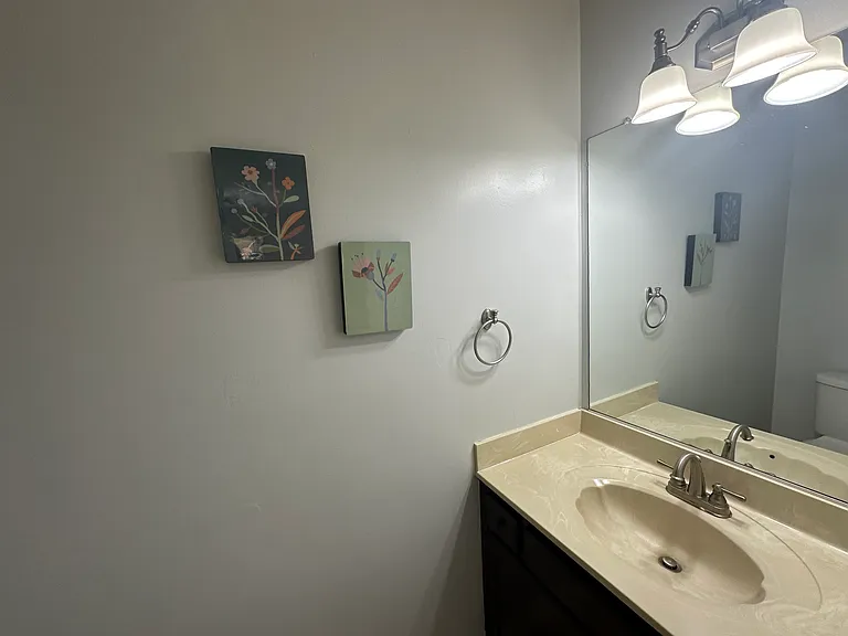5632 Campus Dr — Photo 9