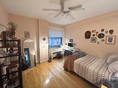 2 bed, 9999 sqft, $3,500 — Photo 4