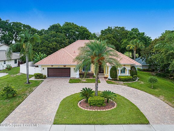 5th image of 3870 Oakhill Dr