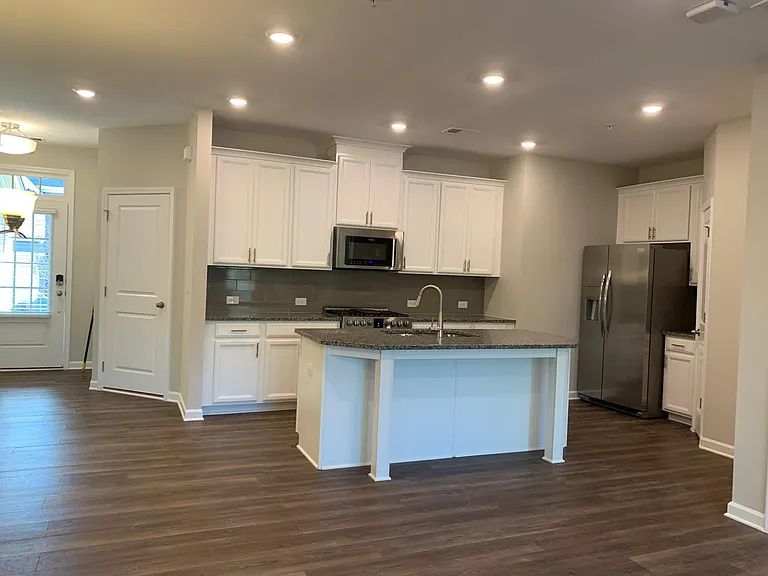 1337 Elderwood Way — Photo 31