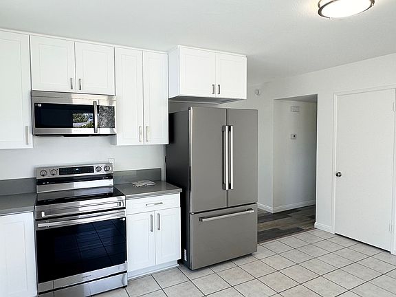 5th image of 20912 Crestview Ln