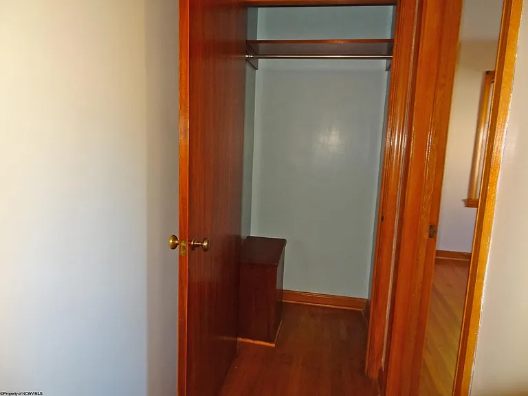 836 Fairmont Rd — Photo 7