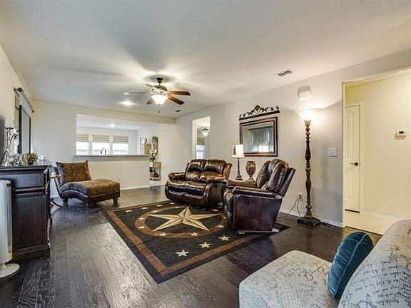 5th image of 3162 Oyster Bay Dr
