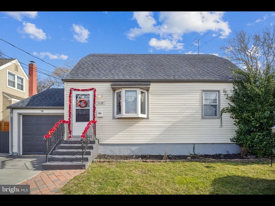 1133 Jefferson Ave