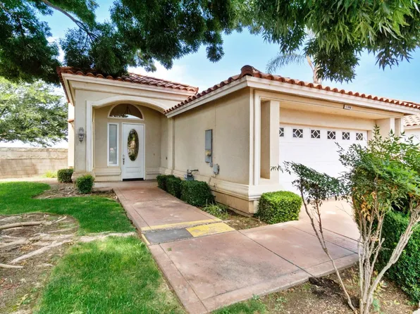 1744 Camino Ln, Madera, CA 93637