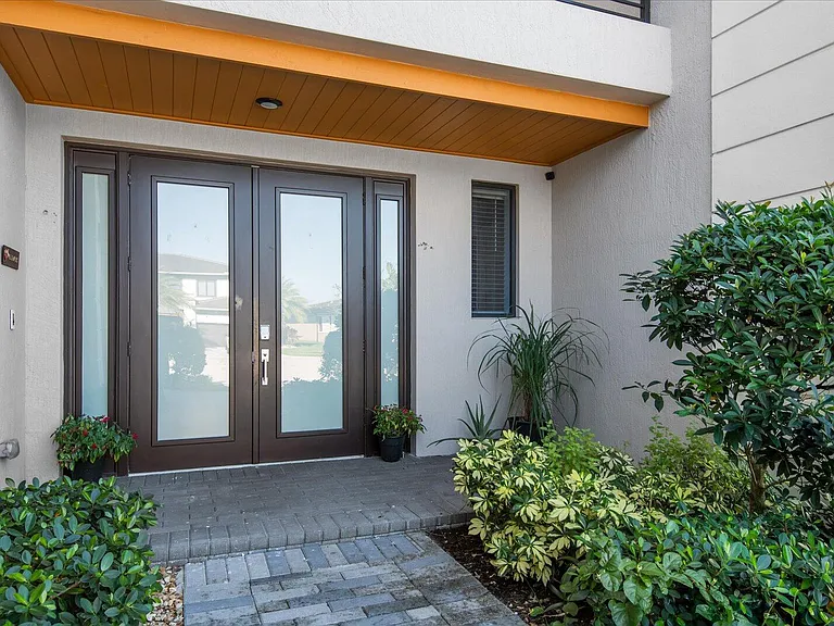 10830 Moore Dr — Photo 2