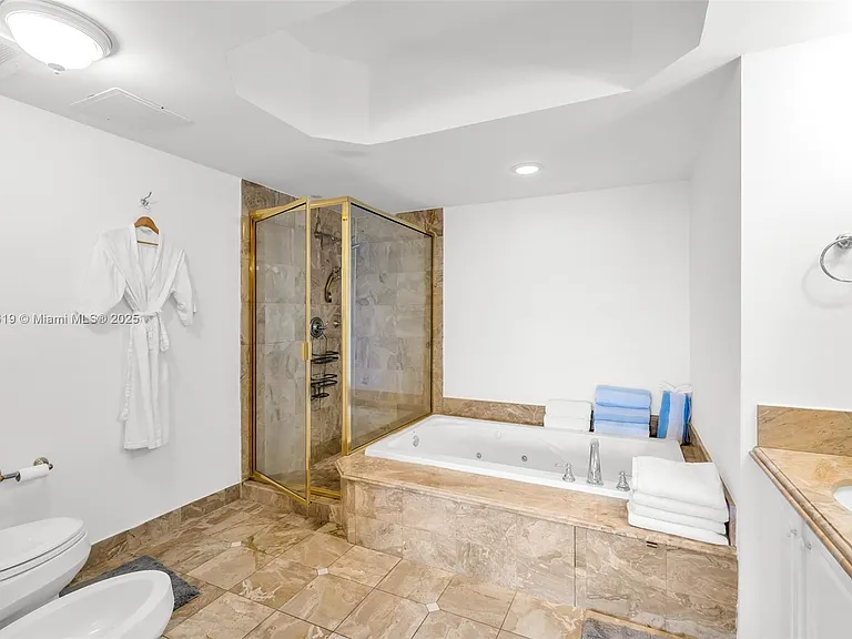 9559 Collins Ave #S8-G — Photo 29
