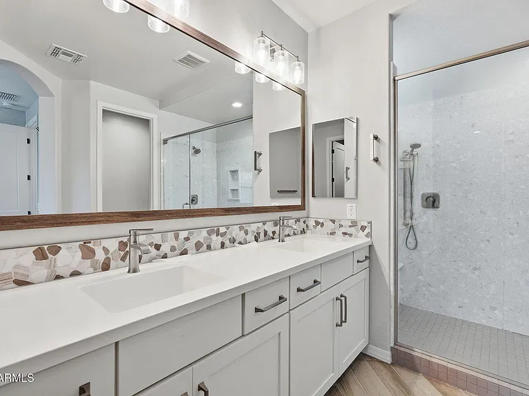 16013 W Alameda Rd — Photo 12
