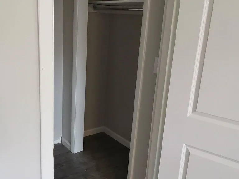 3639 Taliluna Ave #4D — Photo 9