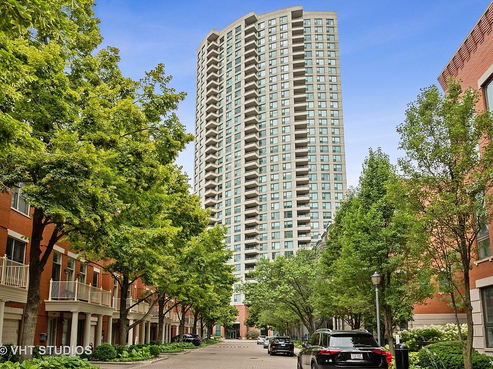 1st image of 501 N Clinton St APT 704