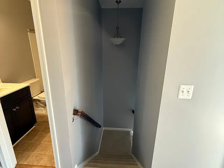 113 Gretchen Ct — Photo 16