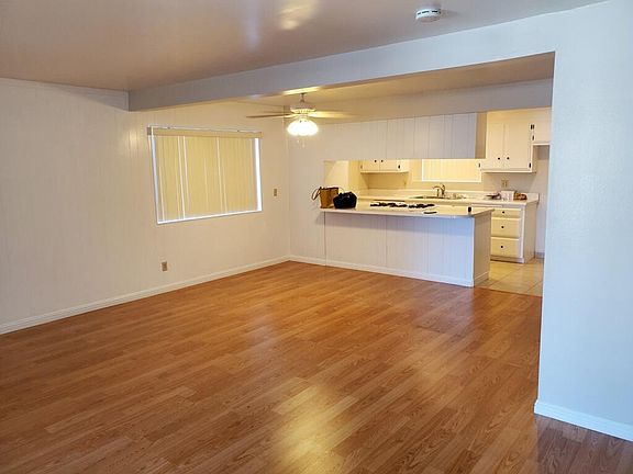Dinning/Living Room