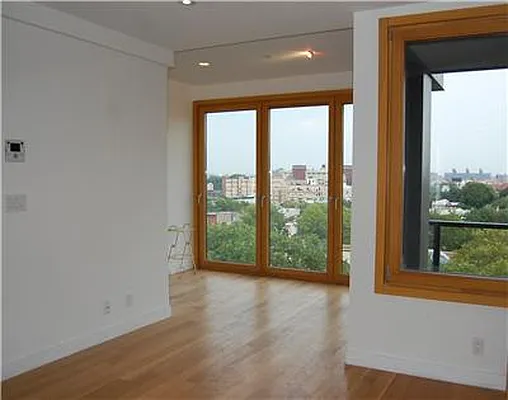 Sold by Dwelling NYC | media 29