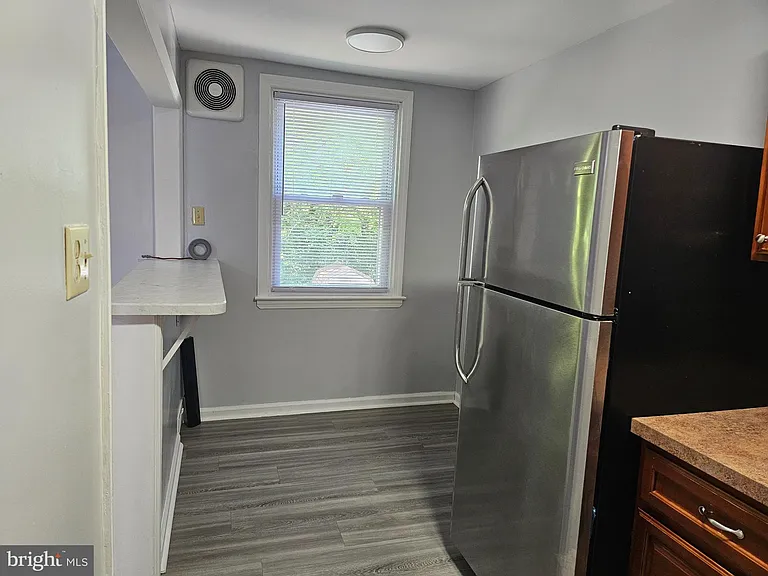 1521 W End Dr — Photo 7