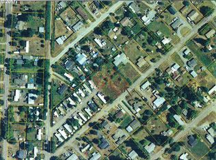 965 Cornutt St, Myrtle Creek, OR 97457