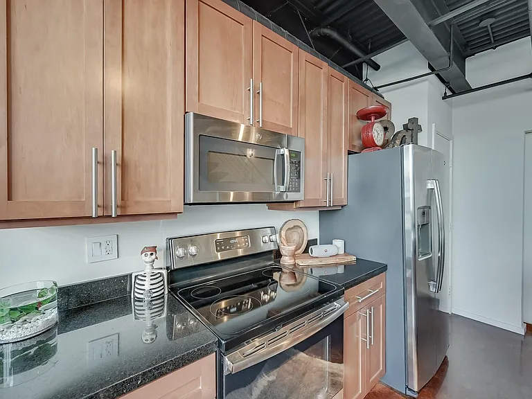 3110 Thomas Ave #737 — Photo 28