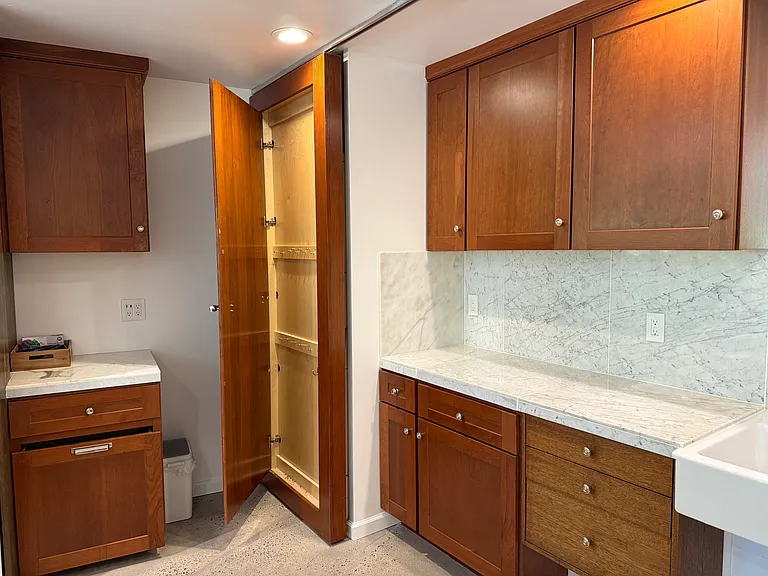 1215 Bluebird Canyon Dr — Photo 13