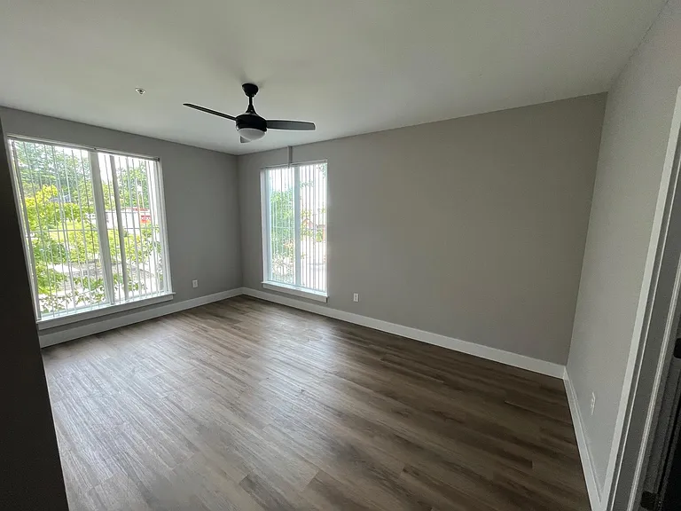 1116 N Walnut St #6 — Photo 23