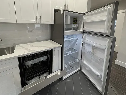 Rented by Kingdom Equities MGMT LLC | media 21