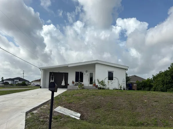 2821 20th St SW, Lehigh Acres, FL 33976