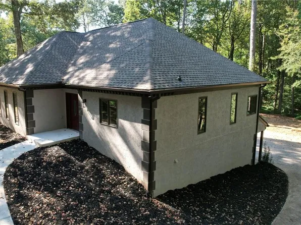 2754 Samples Rd, Cumming, GA 30041