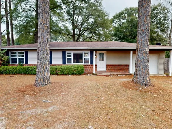 1078 Morrow Ave, Elba, AL 36323