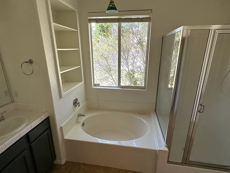 1419 Sabrina Ct — Photo 24